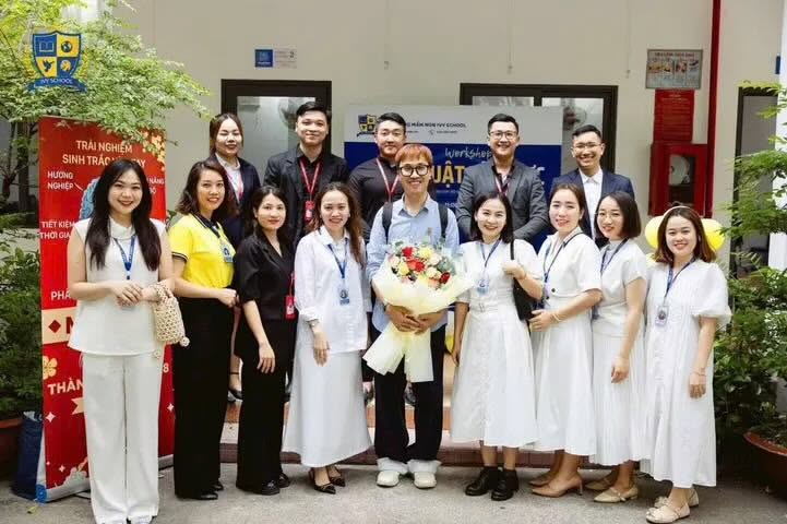 Chăm sóc phụ huynh tuyển sinh: từ tin nhắn đến lịch hẹn